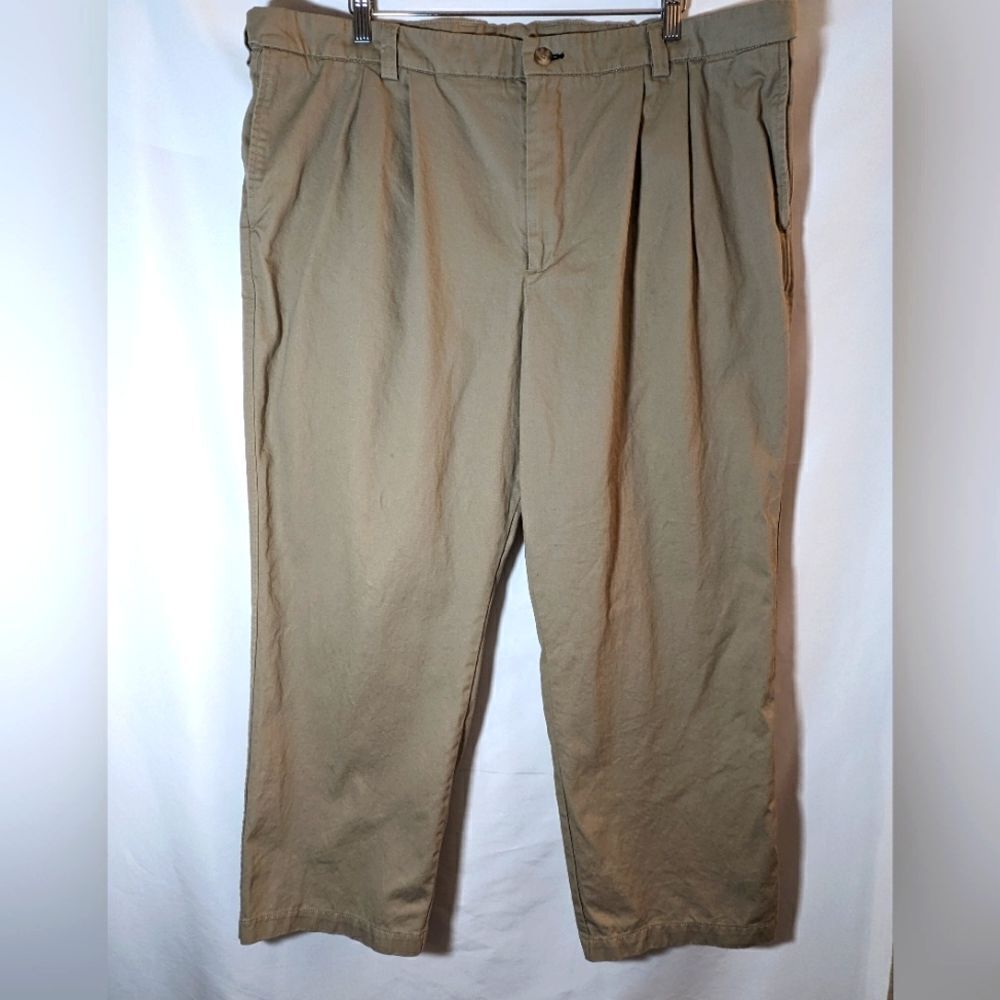 Duluth Trading Men's Middle Management Pleat Chinos Kayke Size 44X28